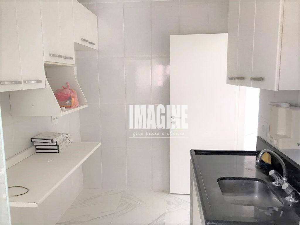 Apartamento à venda com 3 quartos, 63m² - Foto 10