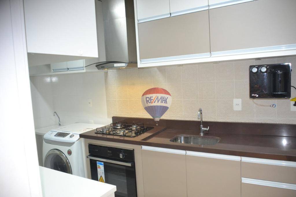 Apartamento à venda com 2 quartos, 60m² - Foto 16