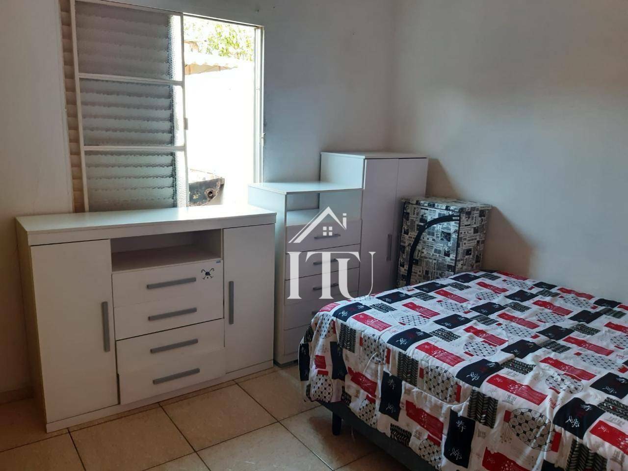 Casa à venda com 3 quartos, 79m² - Foto 13