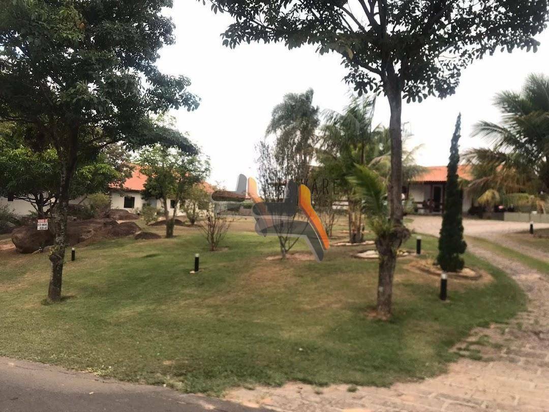 Casa de Condomínio à venda com 3 quartos, 400m² - Foto 15