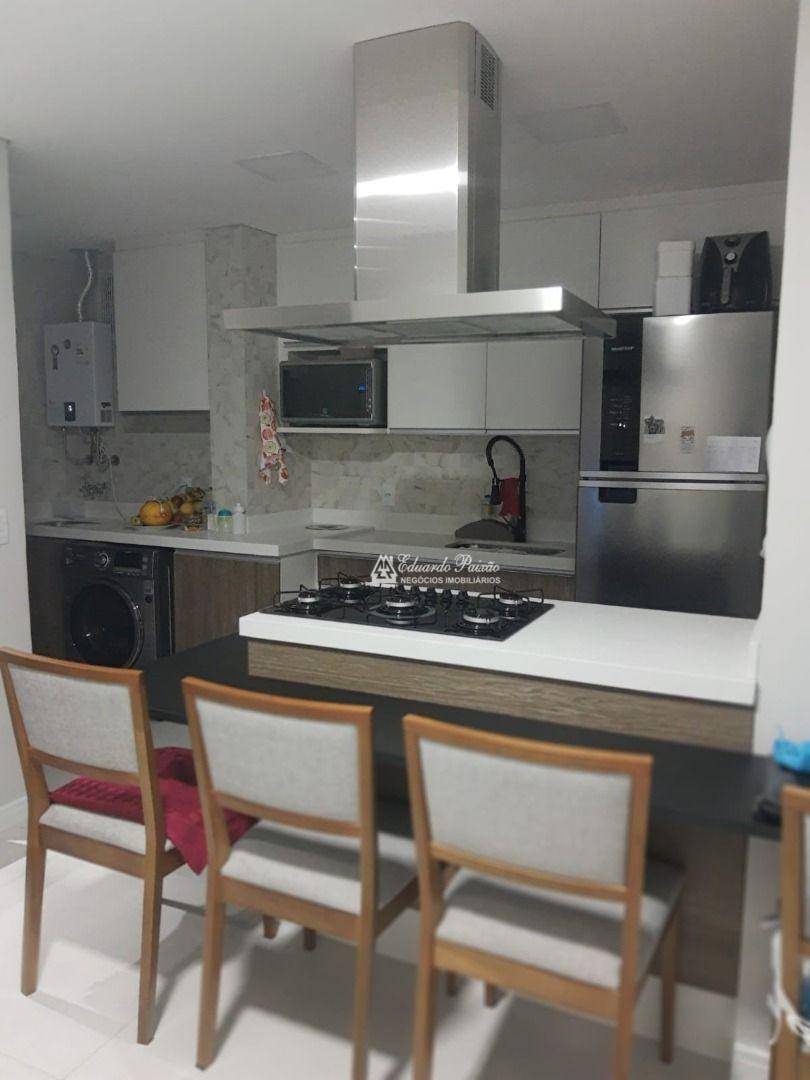 Apartamento para alugar com 2 quartos, 66m² - Foto 3