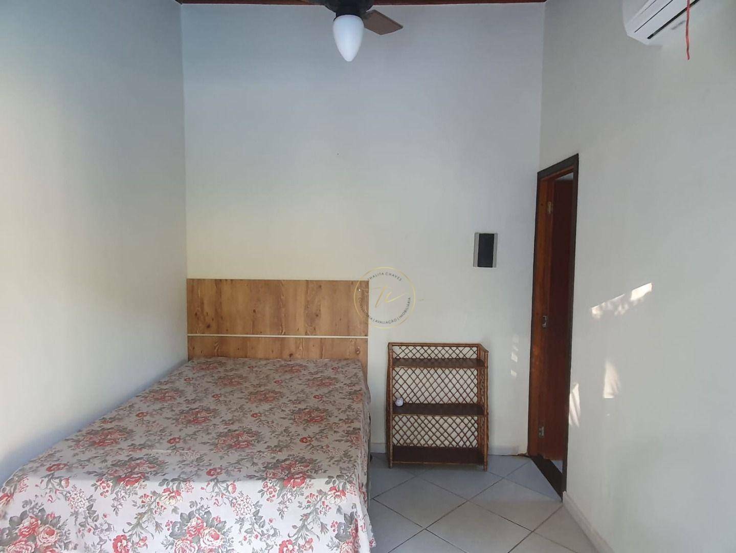 Casa à venda com 5 quartos, 230m² - Foto 17