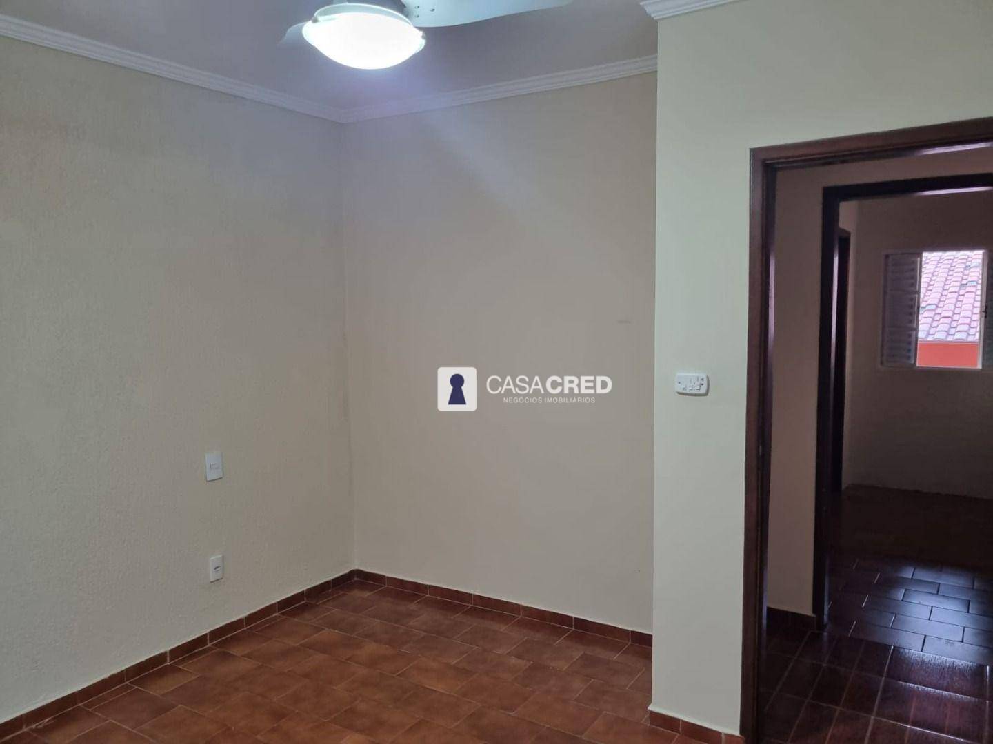 Casa à venda com 3 quartos, 81m² - Foto 12