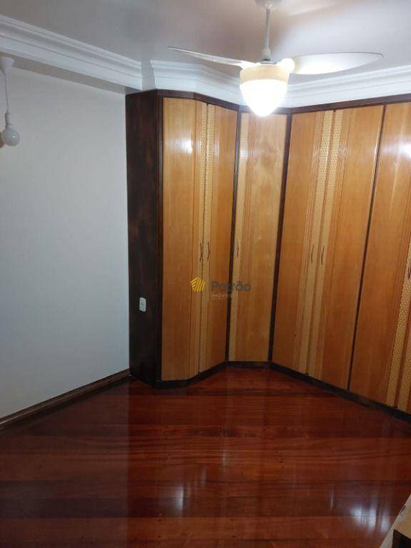 Apartamento à venda com 3 quartos, 150m² - Foto 31