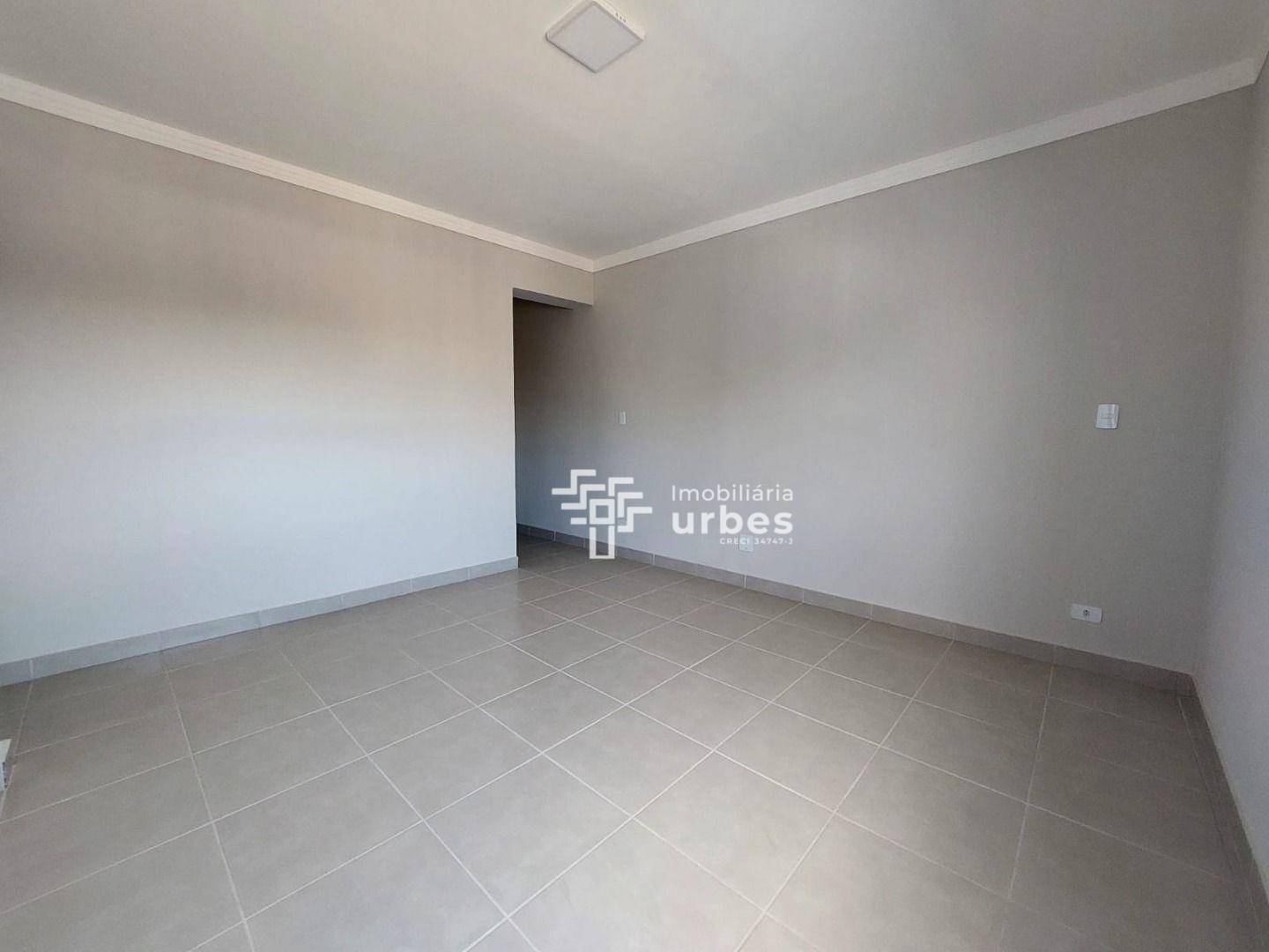 Apartamento para alugar com 2 quartos, 70m² - Foto 4