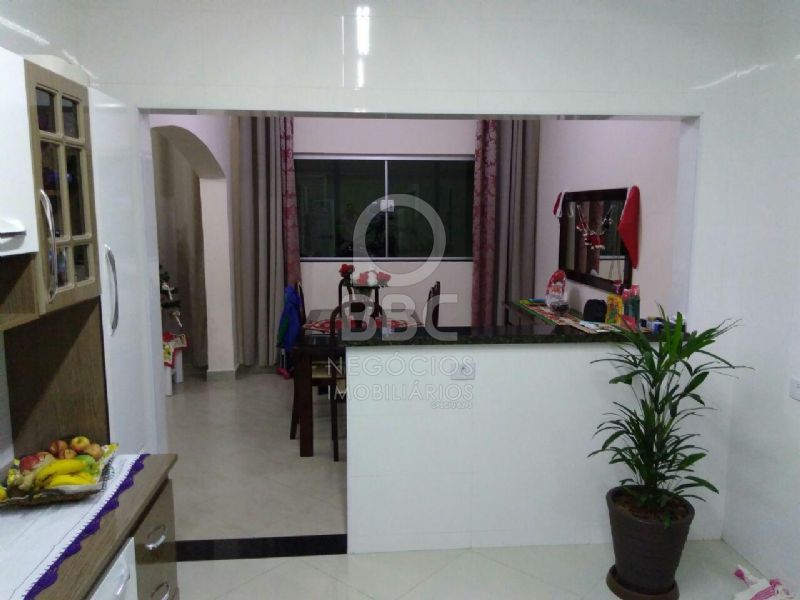 Casa à venda com 3 quartos, 300m² - Foto 5