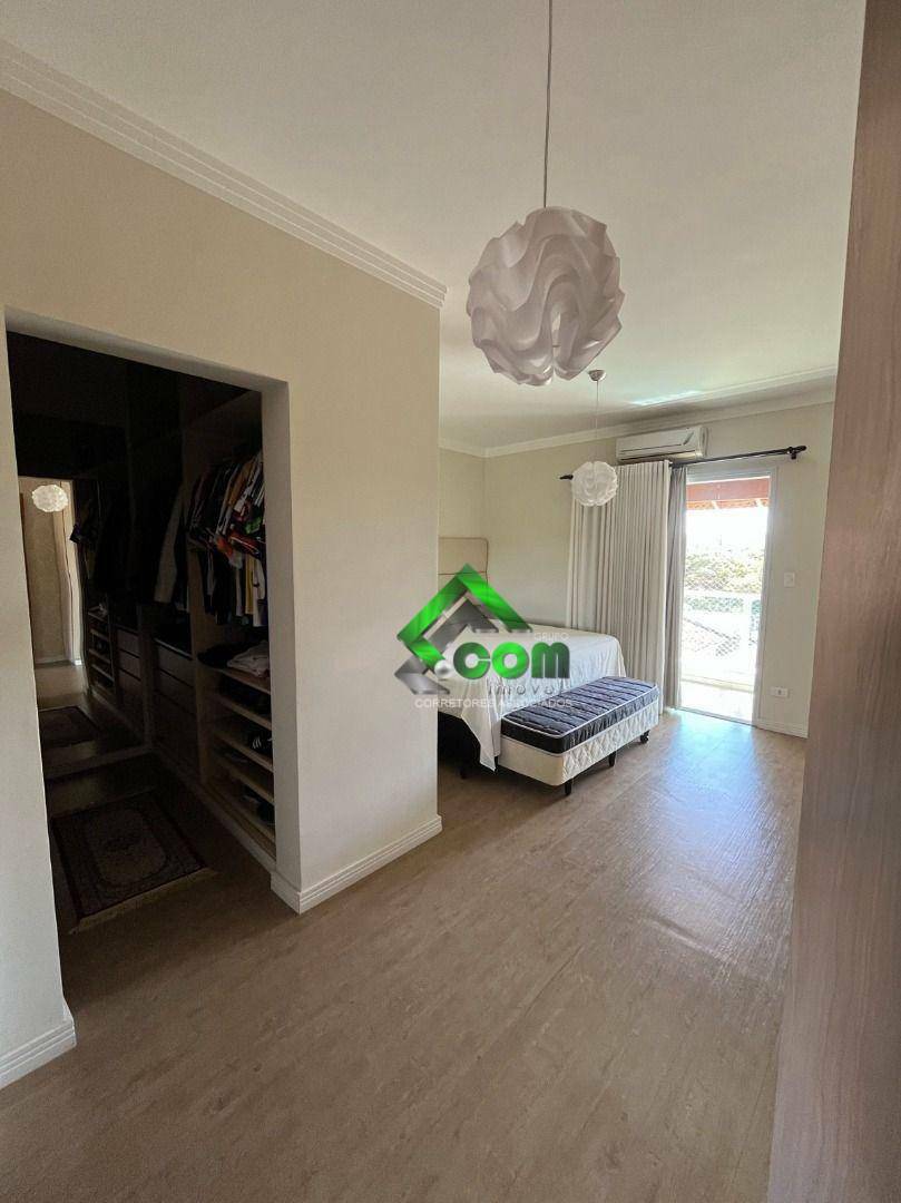 Casa à venda com 3 quartos, 280m² - Foto 17