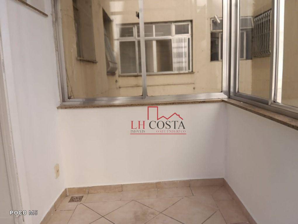 Apartamento à venda com 3 quartos, 110m² - Foto 3