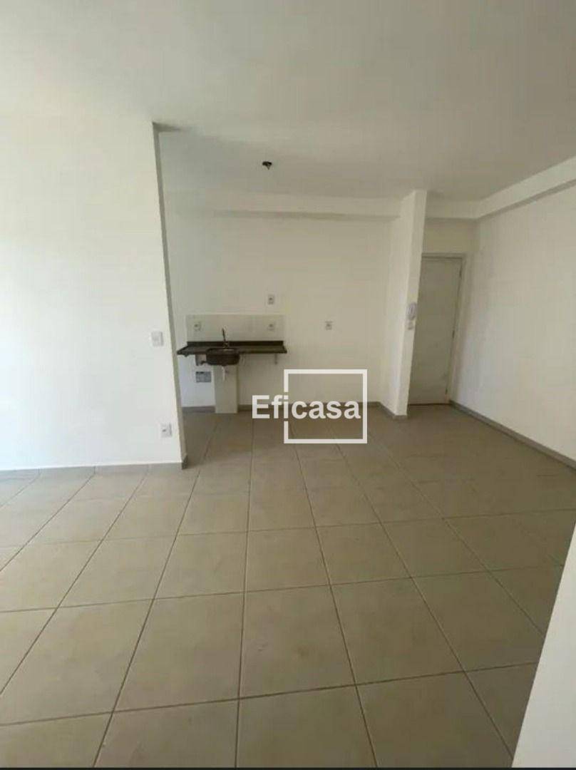Apartamento à venda com 2 quartos, 76m² - Foto 13