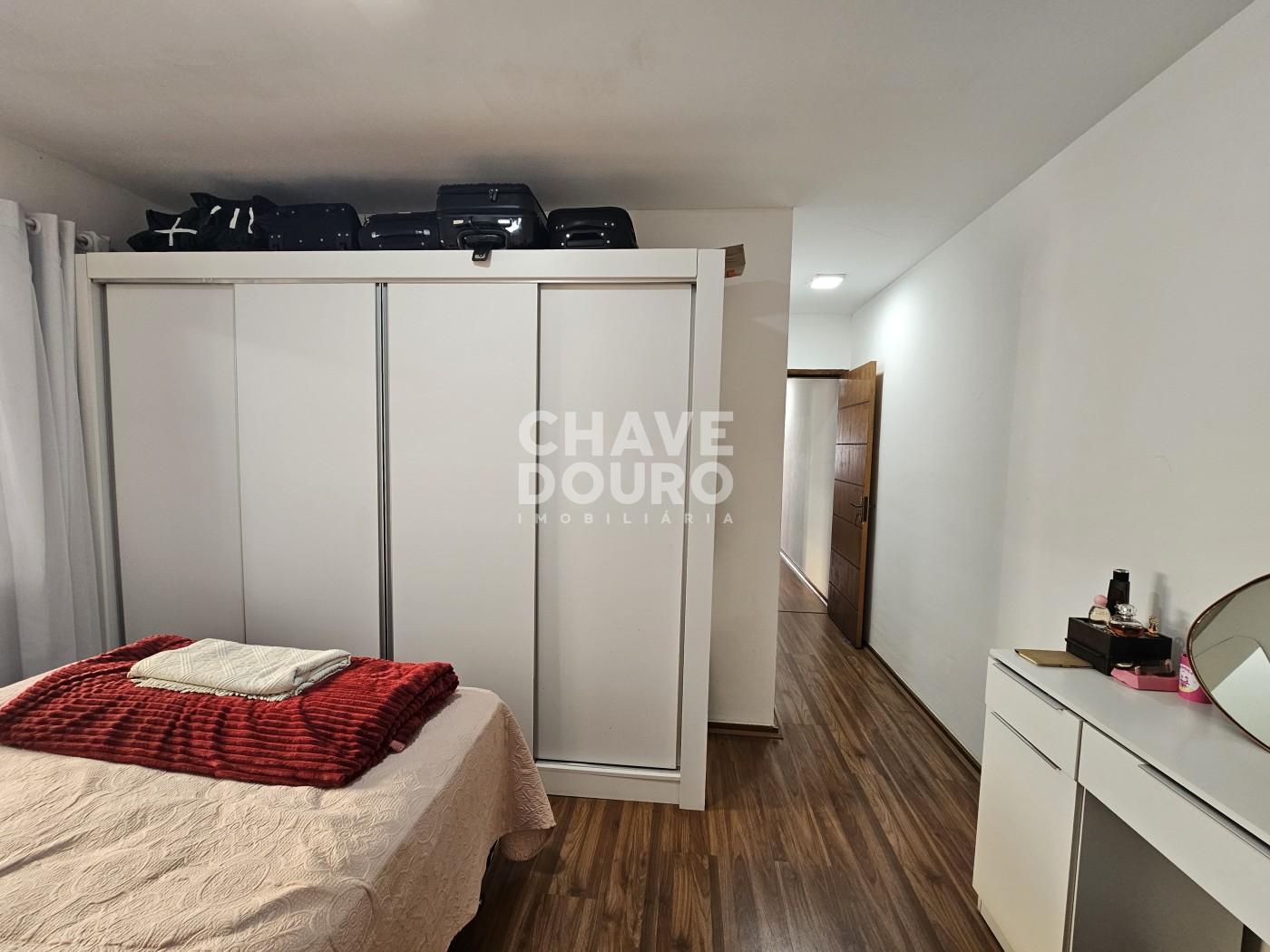 Casa à venda com 2 quartos, 52m² - Foto 14