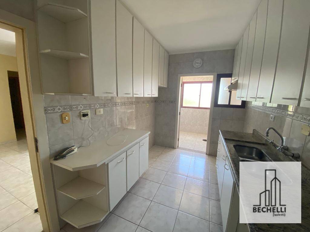 Apartamento para alugar com 2 quartos, 85m² - Foto 9