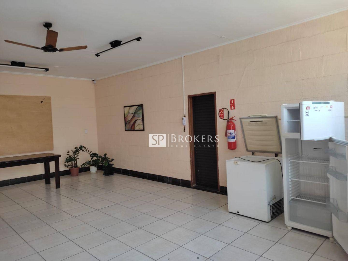 Apartamento à venda com 2 quartos, 72m² - Foto 25