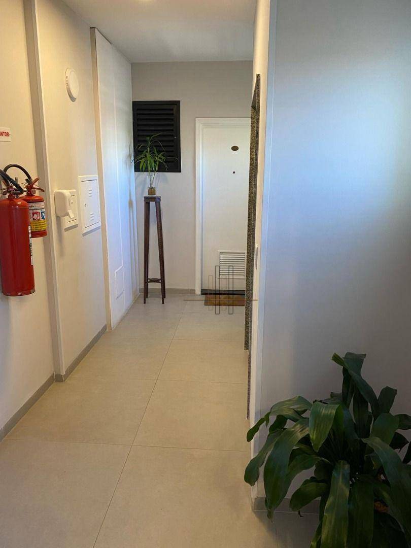 Apartamento à venda com 3 quartos, 108m² - Foto 11