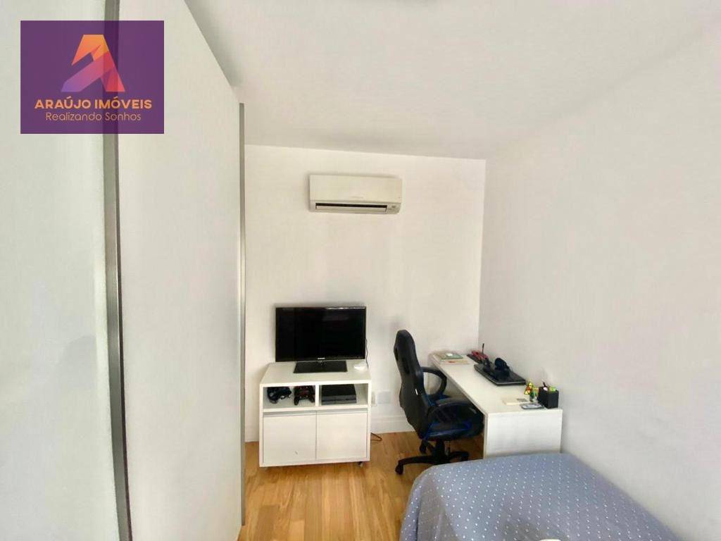 Apartamento à venda com 3 quartos, 194m² - Foto 8