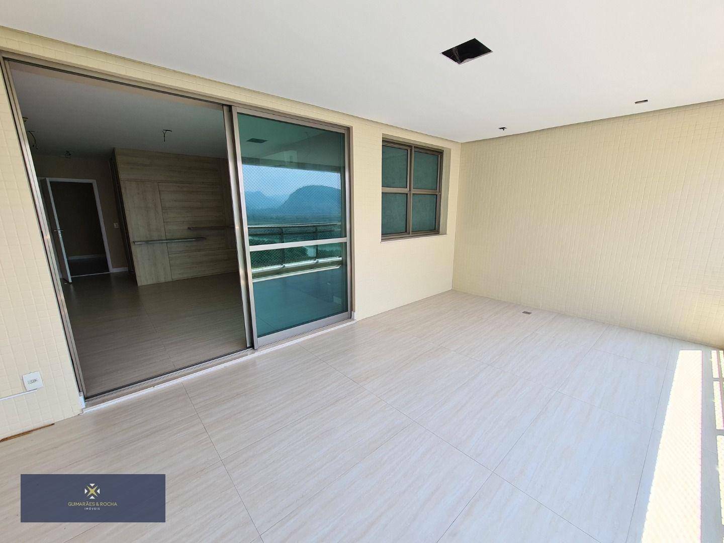 Apartamento à venda com 4 quartos, 330m² - Foto 1