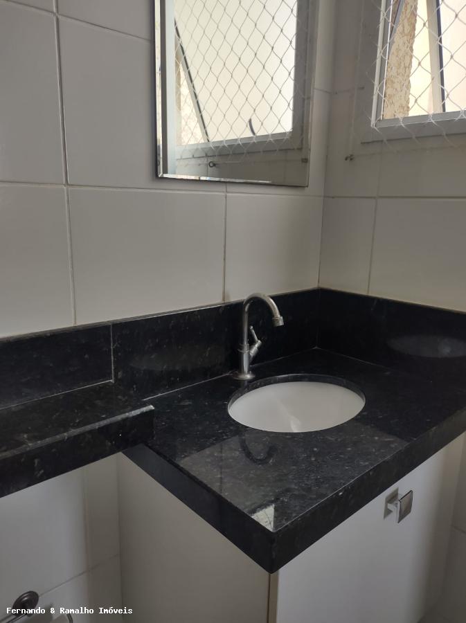 Apartamento à venda com 2 quartos, 60m² - Foto 11