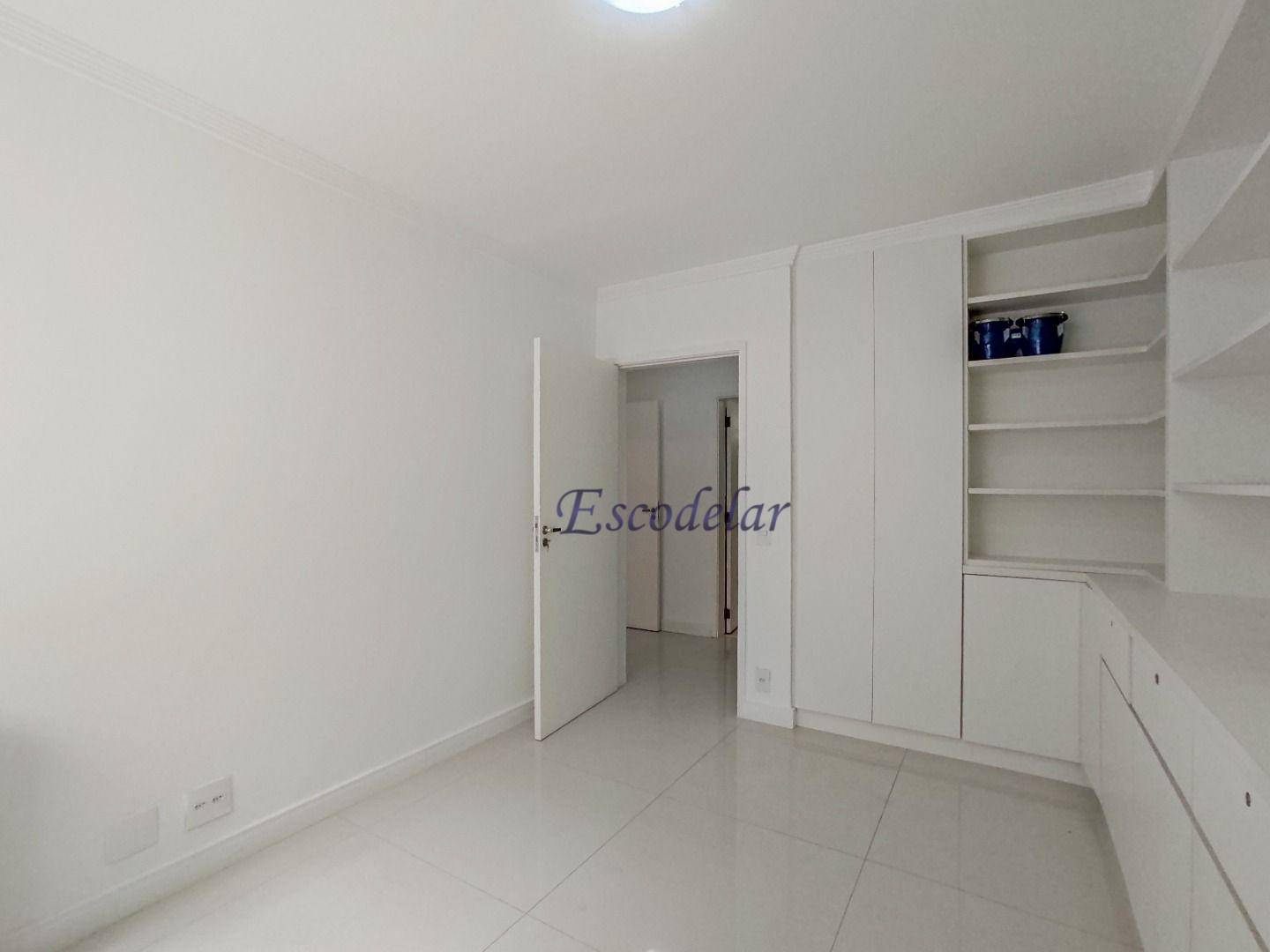 Apartamento à venda com 4 quartos, 150m² - Foto 24