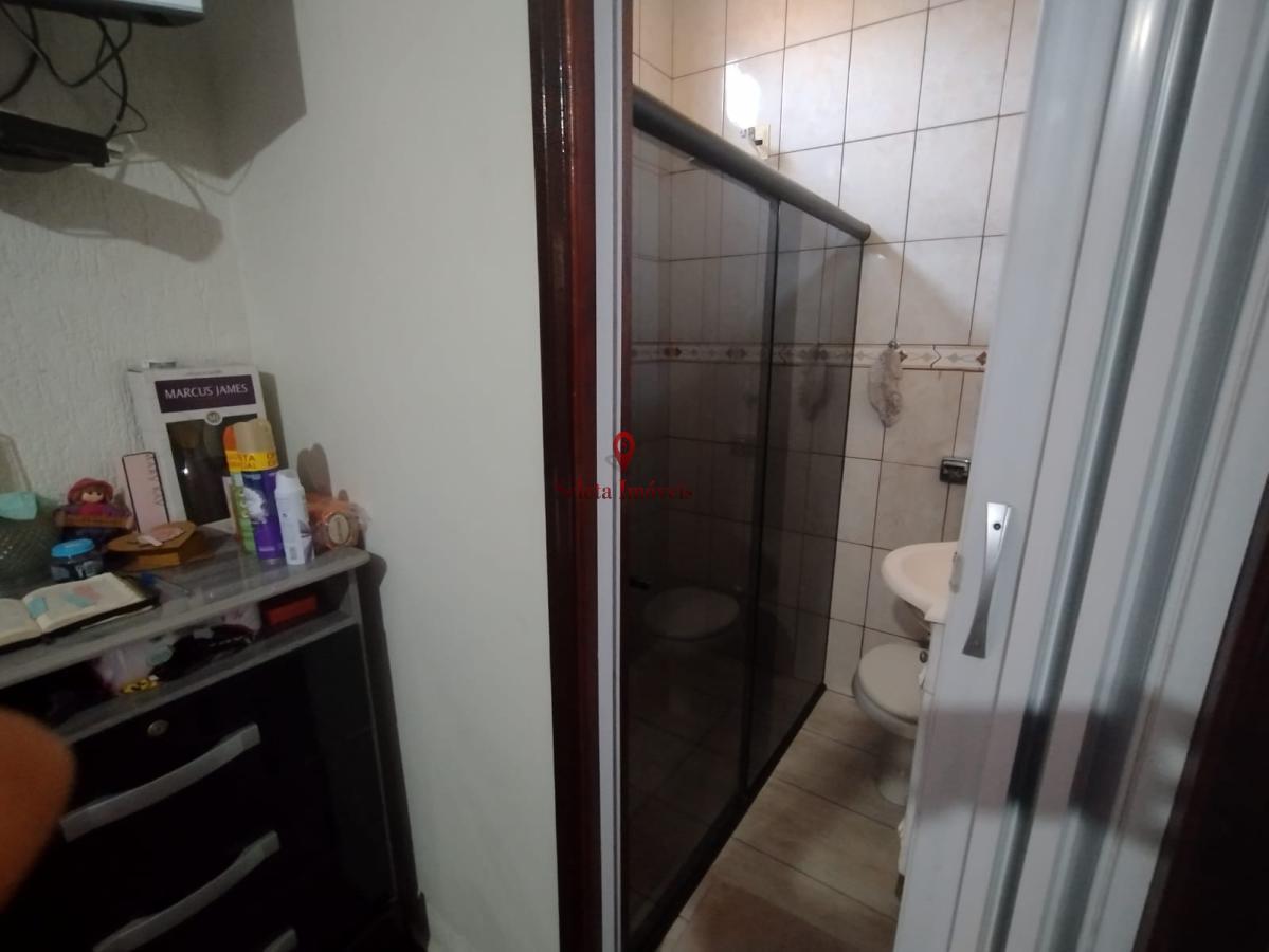 Casa à venda com 3 quartos, 250m² - Foto 15