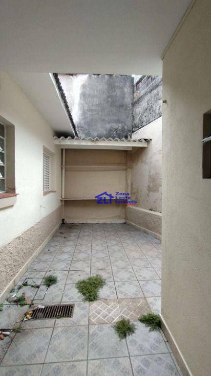 Casa à venda e aluguel com 3 quartos, 102m² - Foto 22