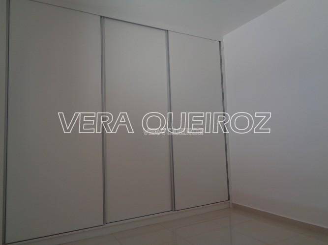 Casa para alugar com 3 quartos, 120m² - Foto 16