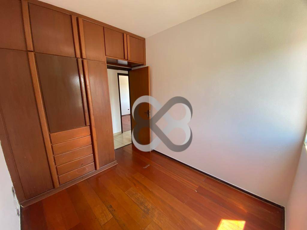 Apartamento para alugar com 3 quartos, 80m² - Foto 12