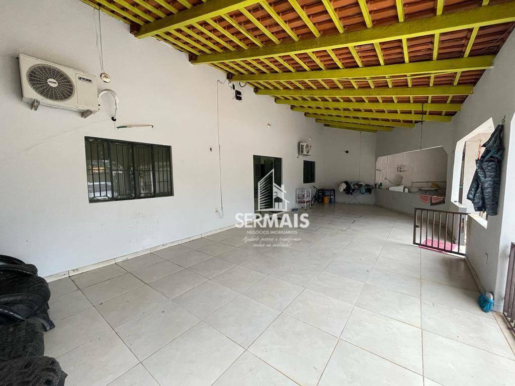 Casa à venda com 2 quartos, 90m² - Foto 5