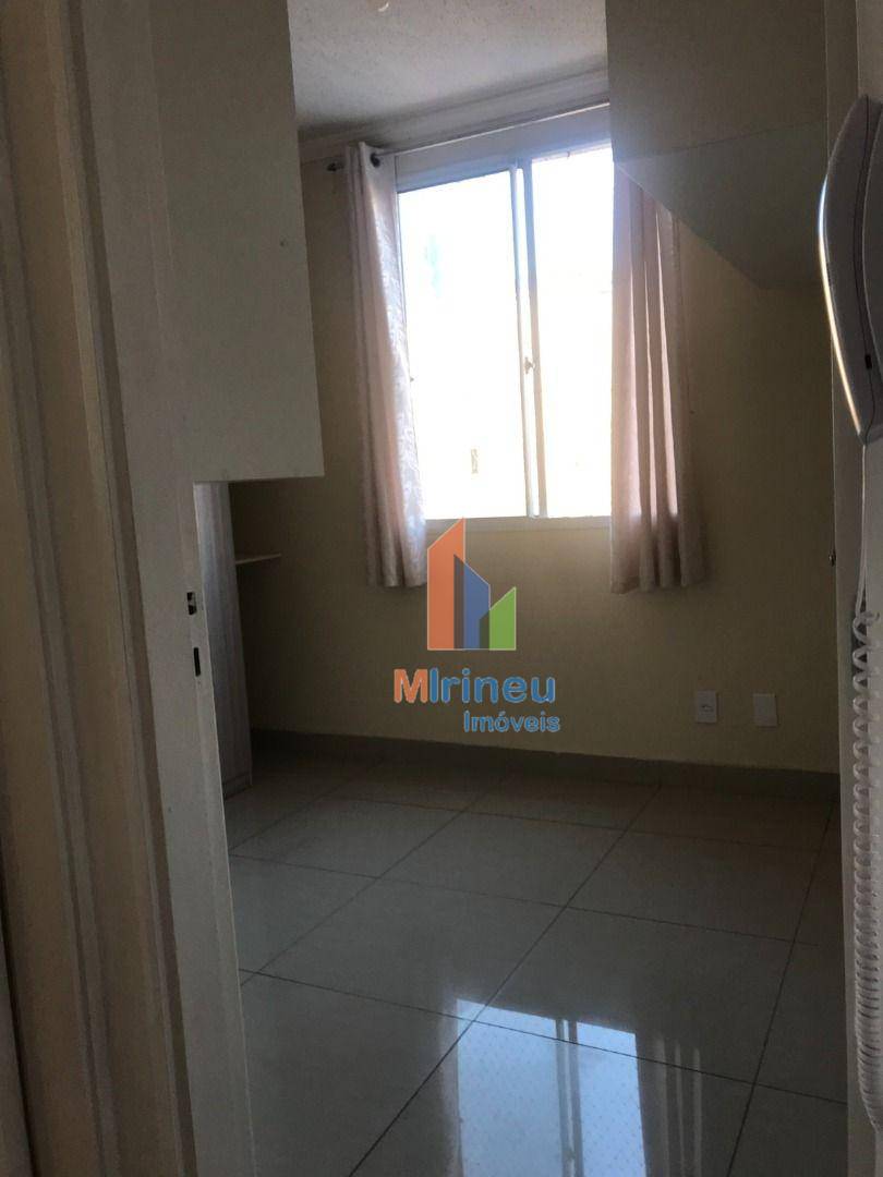 Apartamento à venda com 2 quartos, 46m² - Foto 10