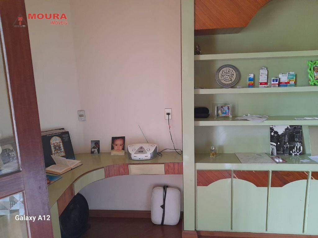 Sobrado à venda com 2 quartos, 400m² - Foto 12