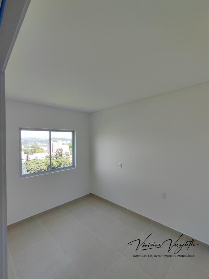 Apartamento à venda com 2 quartos, 70m² - Foto 10