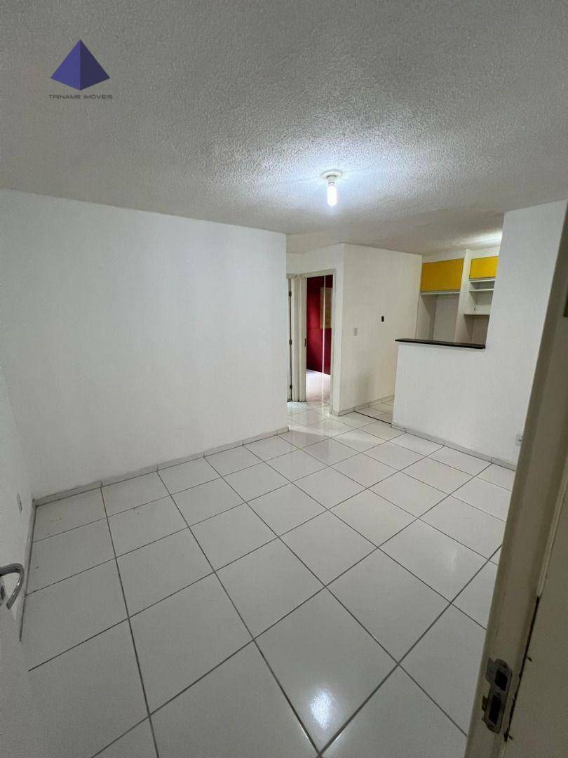 Apartamento à venda com 2 quartos, 58m² - Foto 3