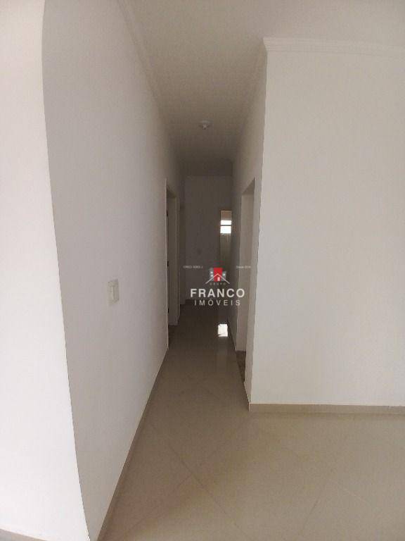 Apartamento para alugar com 3 quartos, 81m² - Foto 4