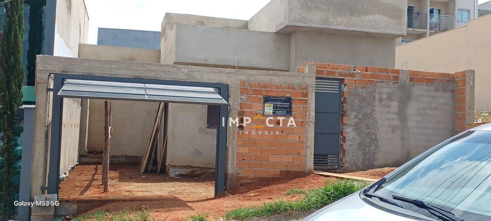 Casa à venda com 3 quartos, 100m² - Foto 2