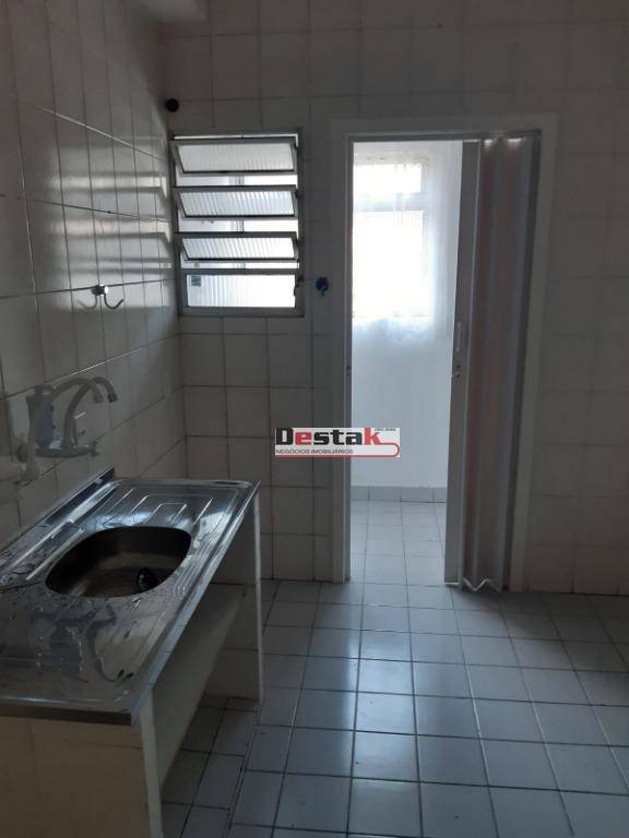 Apartamento à venda com 2 quartos, 73m² - Foto 20