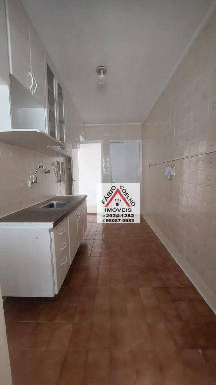 Apartamento à venda com 2 quartos, 65m² - Foto 27