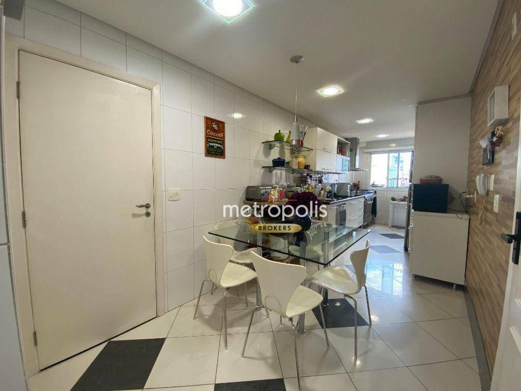 Apartamento à venda com 4 quartos, 221m² - Foto 21