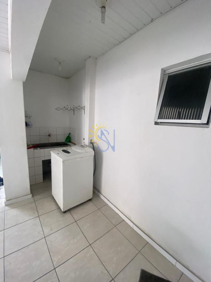 Casa para alugar com 3 quartos, 150m² - Foto 12