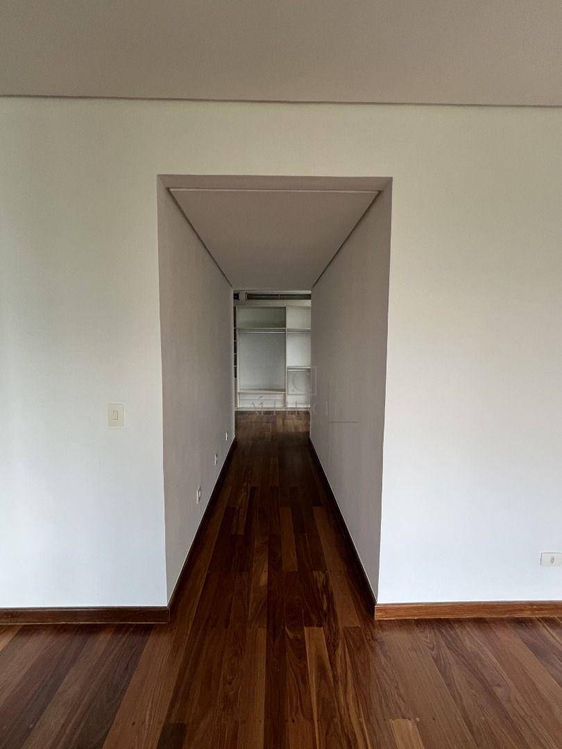 Casa de Condomínio à venda com 4 quartos, 890m² - Foto 41