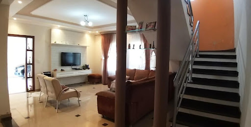 Casa à venda com 3 quartos, 206m² - Foto 4