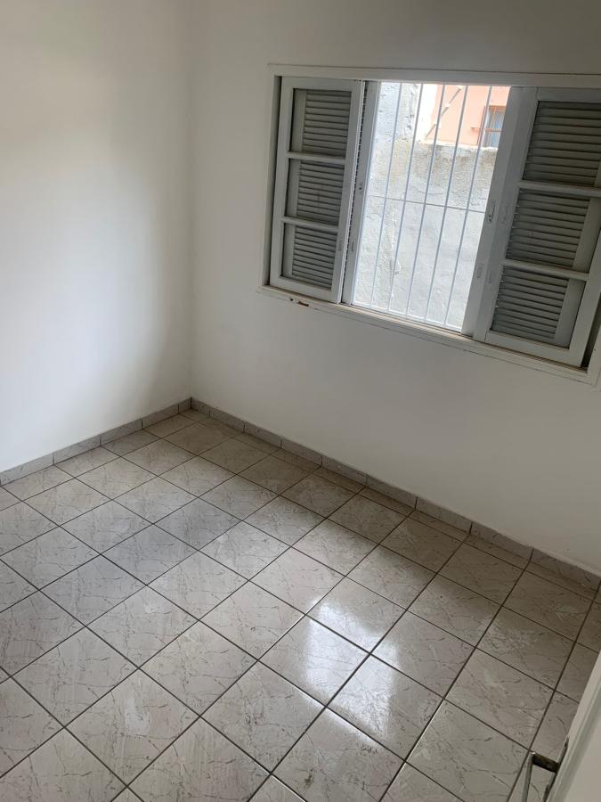 Casa à venda com 3 quartos, 200m² - Foto 16