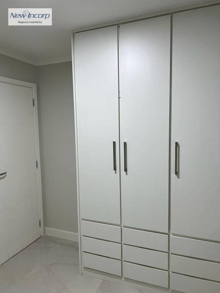 Apartamento à venda com 2 quartos, 67m² - Foto 7