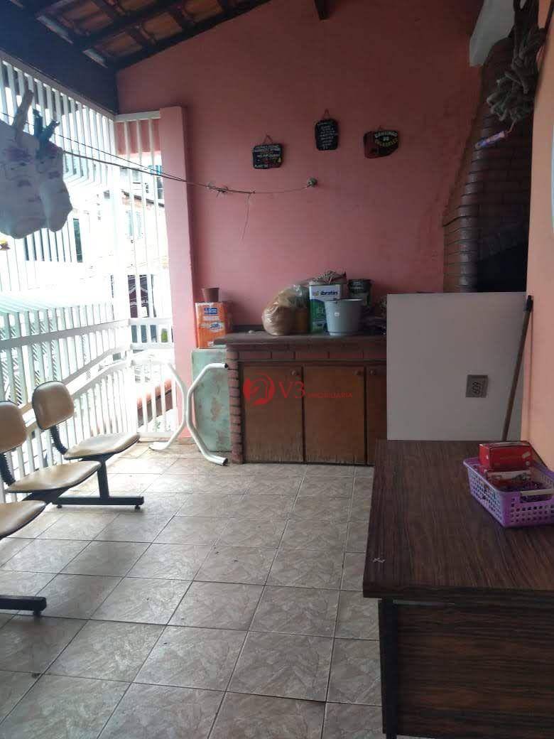 Sobrado à venda com 4 quartos, 180m² - Foto 15