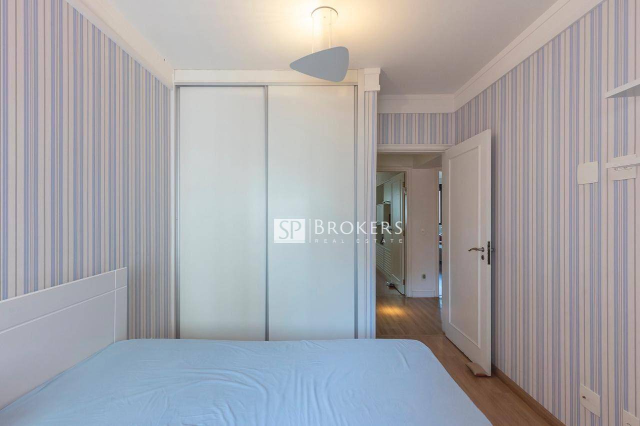 Apartamento à venda com 4 quartos, 181m² - Foto 13