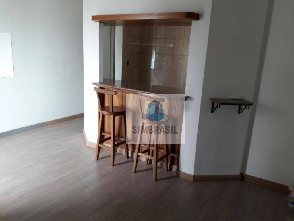 Apartamento à venda com 1 quarto, 45m² - Foto 32