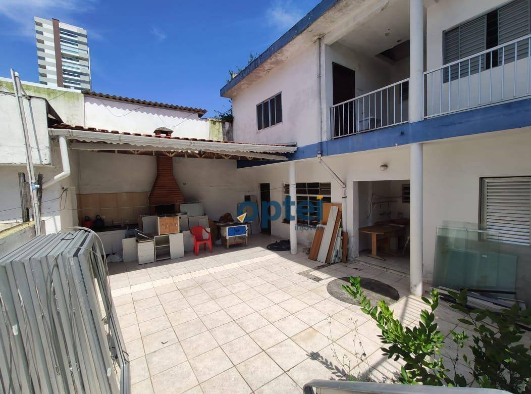 Casa à venda e aluguel com 9 quartos, 270m² - Foto 13