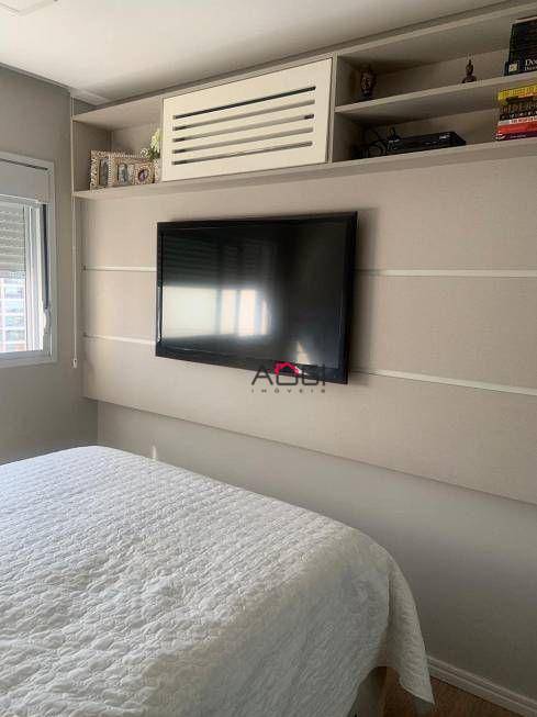 Apartamento à venda com 2 quartos, 76m² - Foto 9