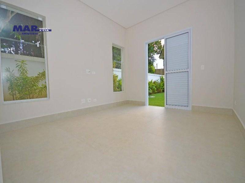 Casa à venda com 4 quartos, 330m² - Foto 17