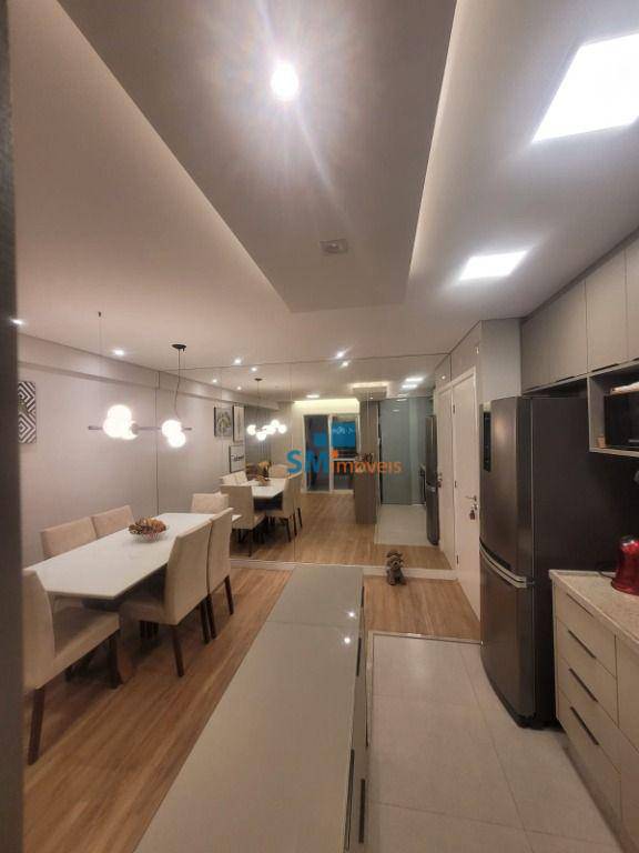 Apartamento à venda com 2 quartos, 75m² - Foto 1