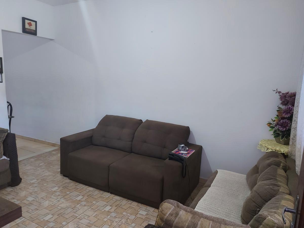 Casa à venda com 4 quartos, 150m² - Foto 14