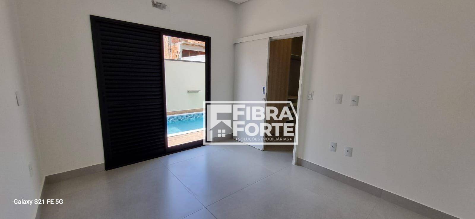 Casa de Condomínio à venda com 3 quartos, 200m² - Foto 4