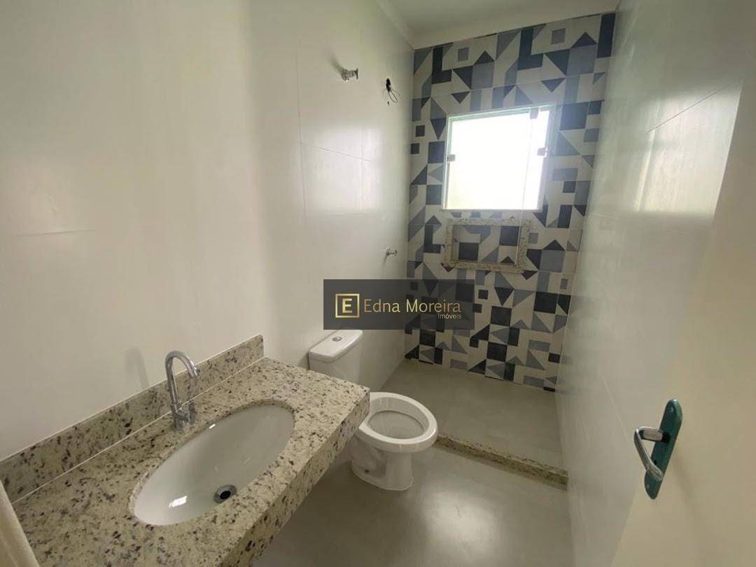 Casa à venda com 3 quartos, 120m² - Foto 3